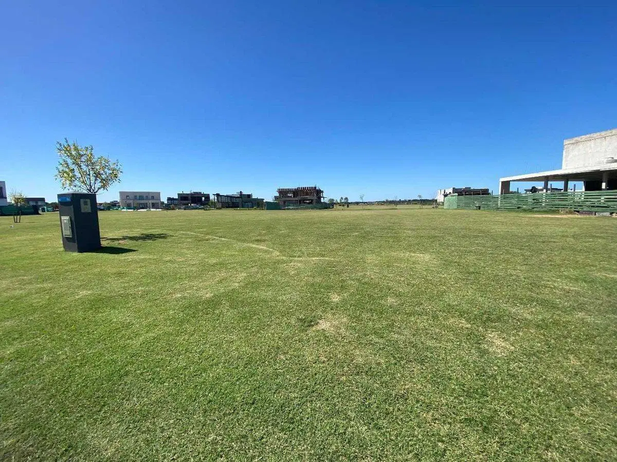 VENTA DE LOTE EN TERRALAGOS BARRIO PARQUE 3