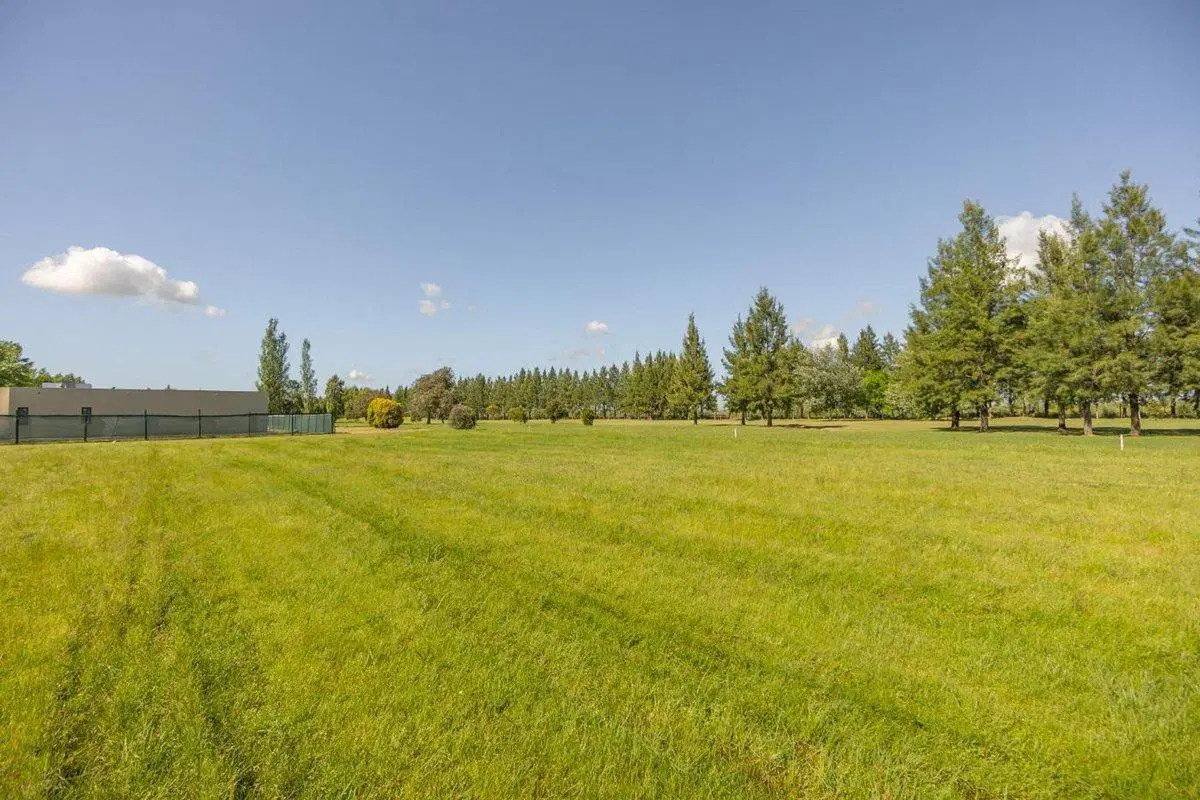 LOTE EN VENTA FINCAS DE SAN VICENTE CLUB DE GOLF 2