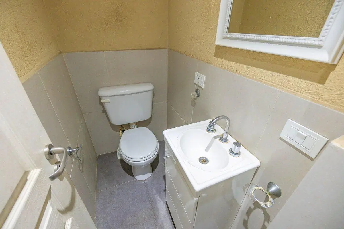 DÚPLEX EN VENTA 4 AMBIENTES COCHERA EZEIZA CANNING 4