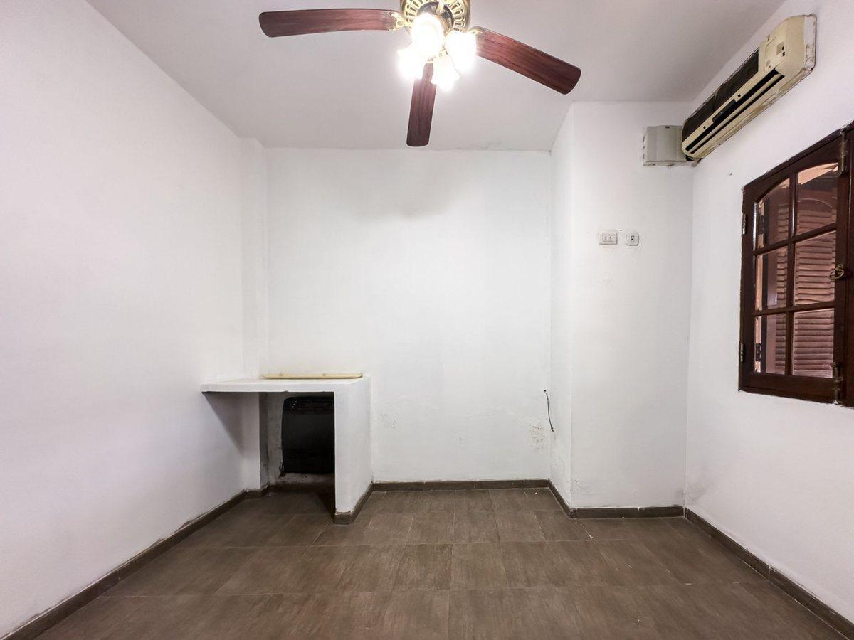 Foto de CASA EN VENTA ALEJANDRO KORN CON PILETA, imagen 3