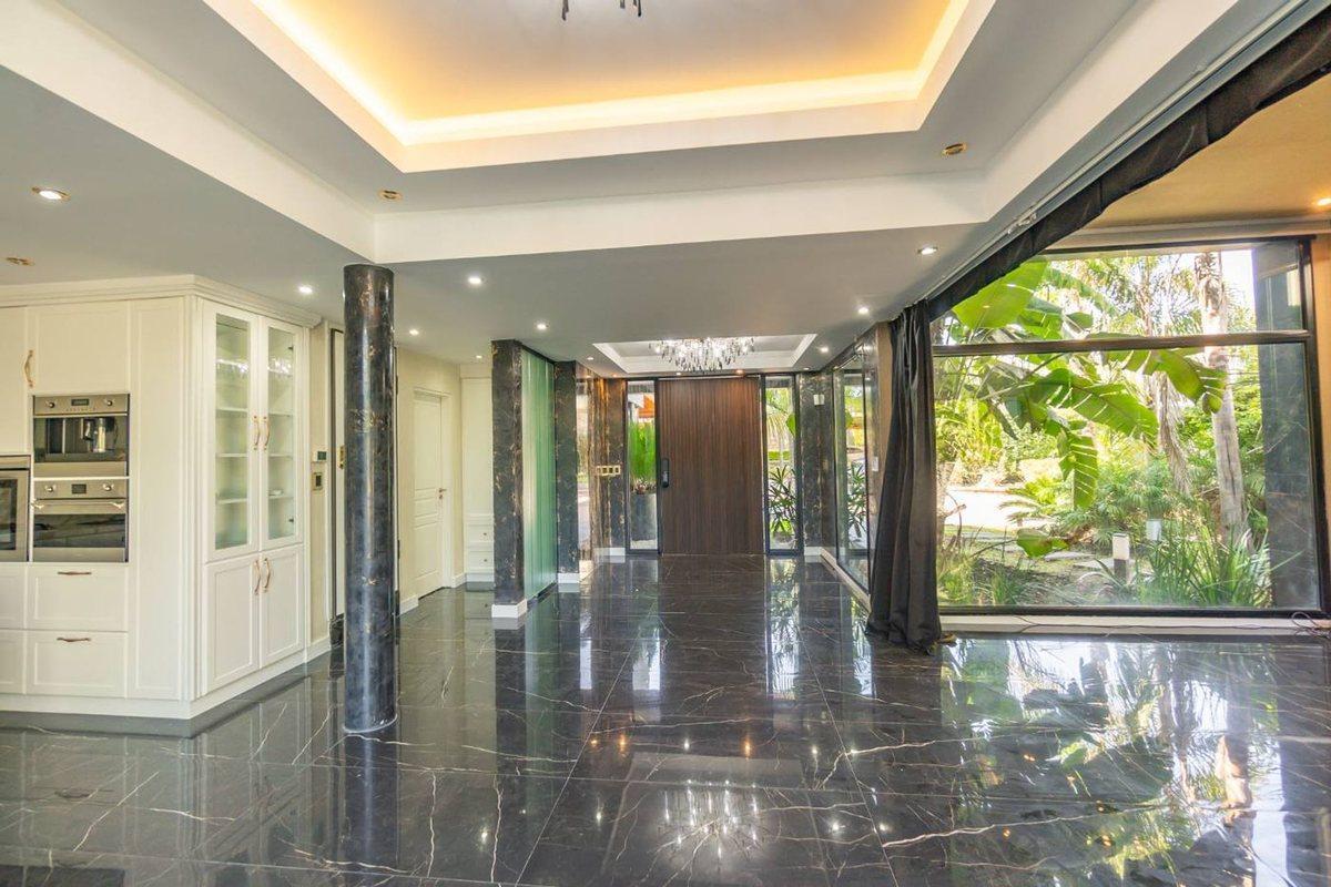 CASA VENTA BARRIO BRISAS ADROGUE, 4/5 DORMITORIOS