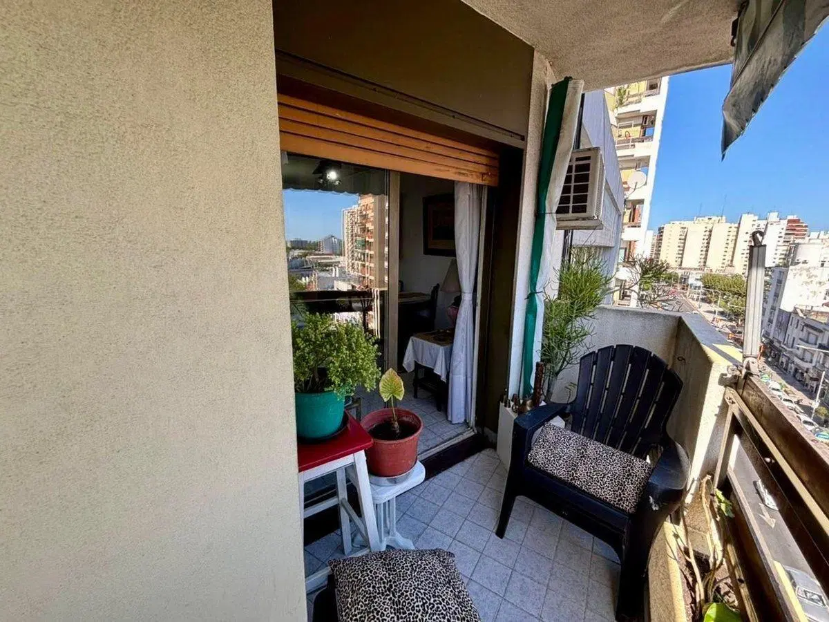 DEPARTAMENTO EN VENTA AVELLANEDA 3 AMBIENTES 4