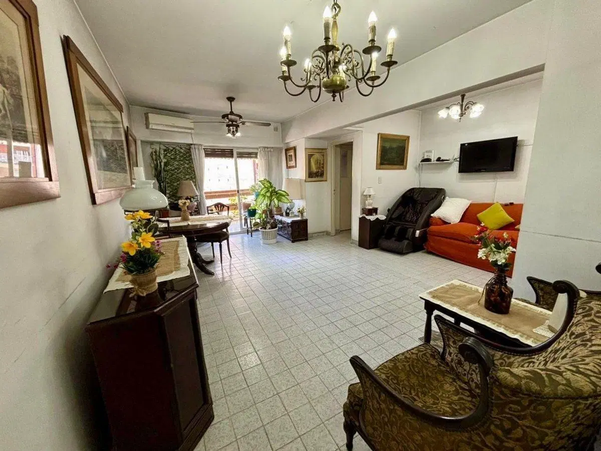 DEPARTAMENTO EN VENTA AVELLANEDA 3 AMBIENTES 8
