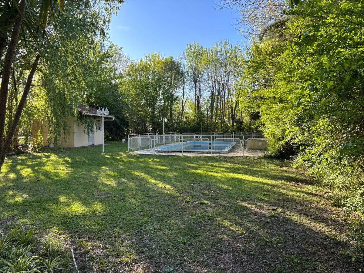 CASA EN VENTA EN PARQUE LAS NACIONES 5