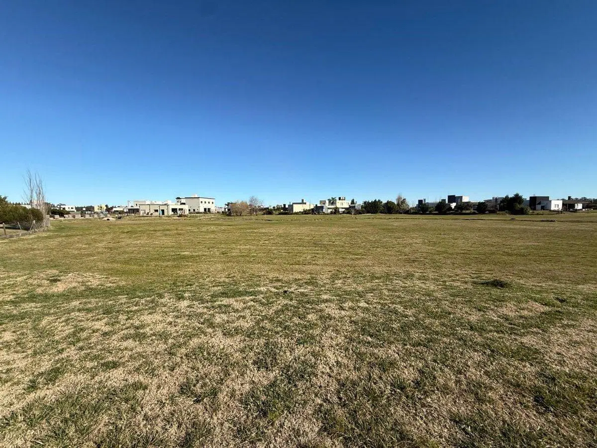 LOTE EN VENTA,BARRIO PRIVADO, HORIZONTES DEL SUR 3