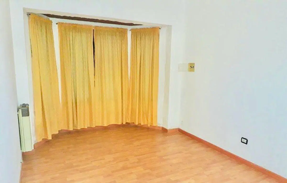 CASA EN VENTA EN BERAZATEGUI  EXCELENTE UBICACIÓN 2