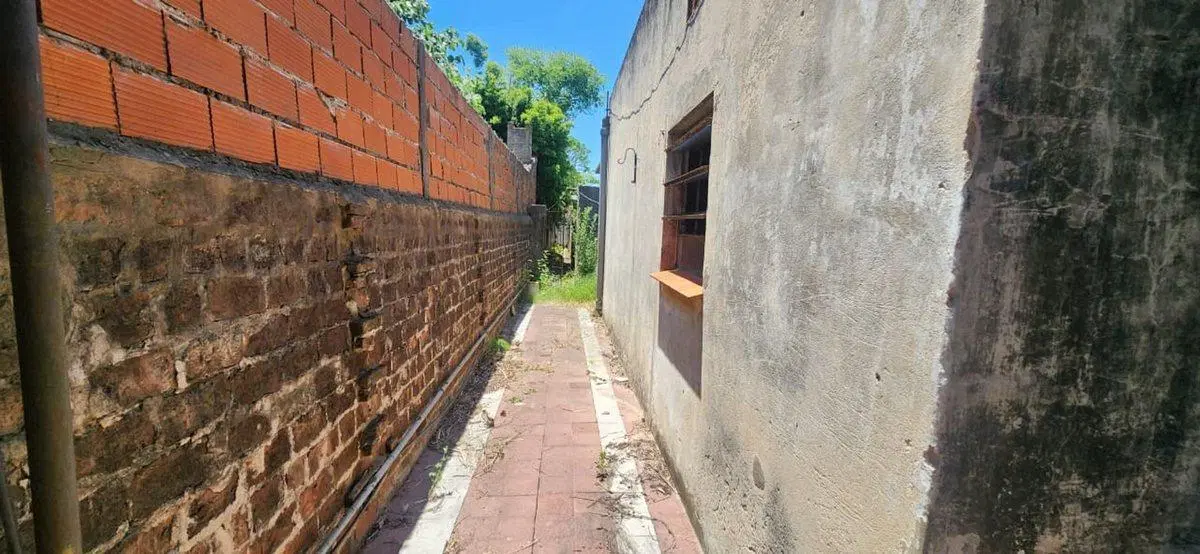 CASA PH EN VENTA EN LOMAS DE ZAMORA A RECICLAR 3