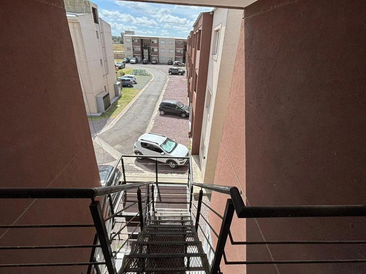 DEPARTAMENTO EN VENTA EN CANNING TRES AMBIENTES 8