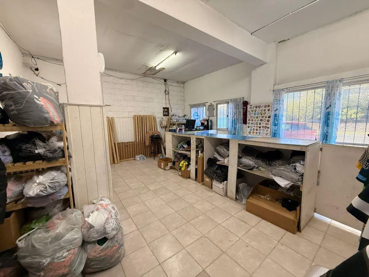 GALPÓN EN VENTA EN AV. MONTEVERDE 2