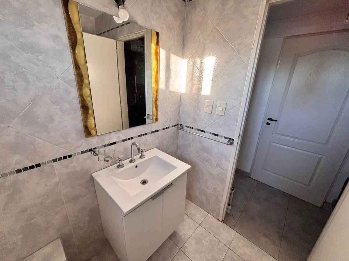MONOAMBIENTE EN VENTA CENTRO DE MONTE GRANDE 5