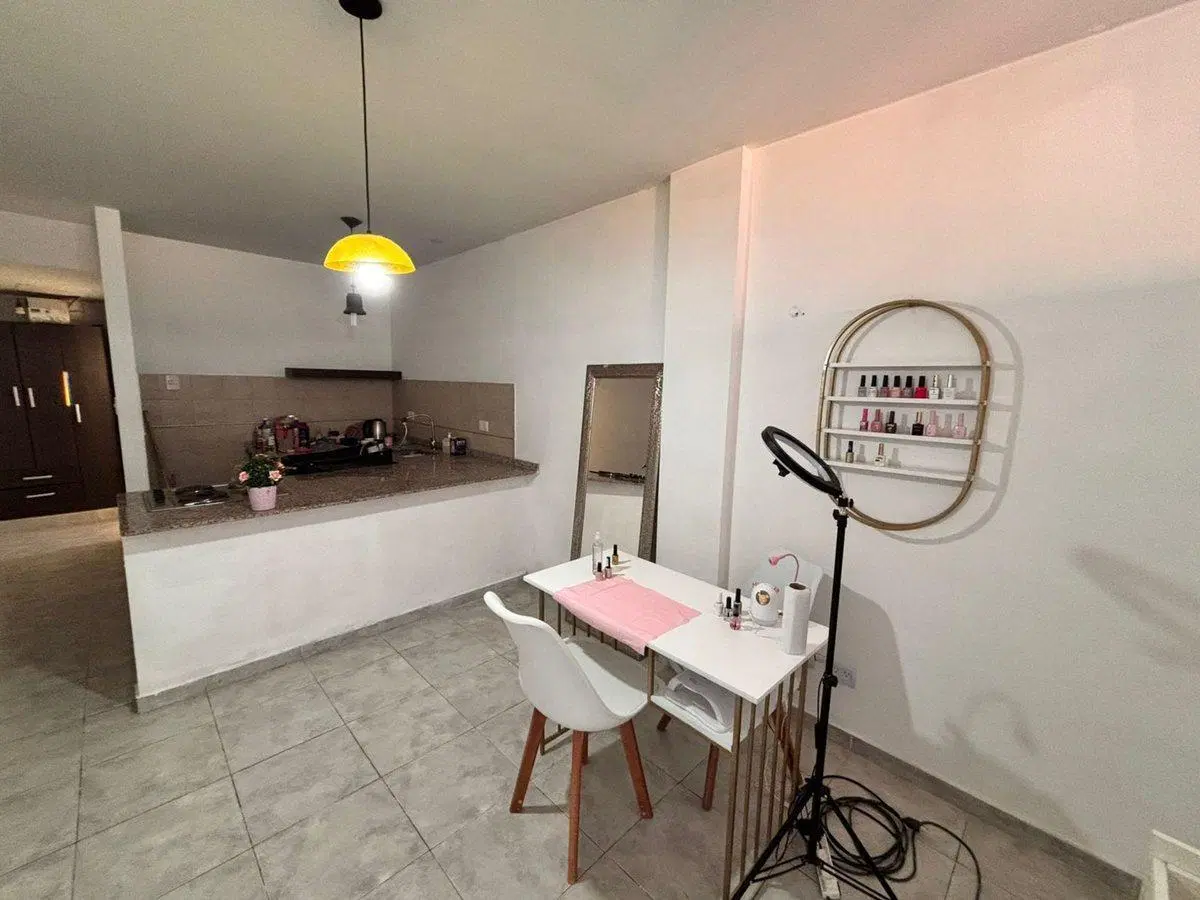 MONOAMBIENTE EN VENTA CENTRO DE MONTE GRANDE 4