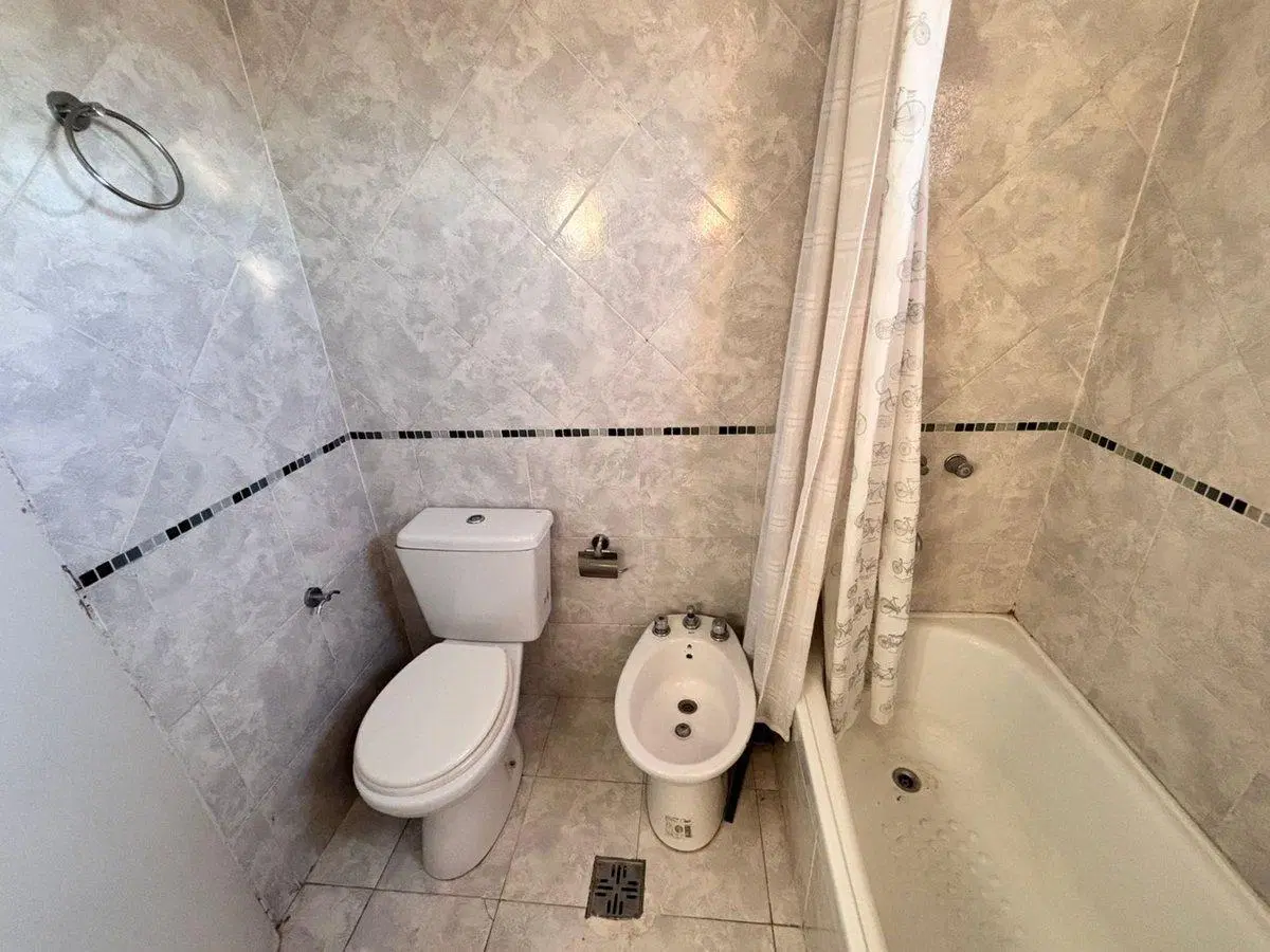 MONOAMBIENTE EN VENTA CENTRO DE MONTE GRANDE 2