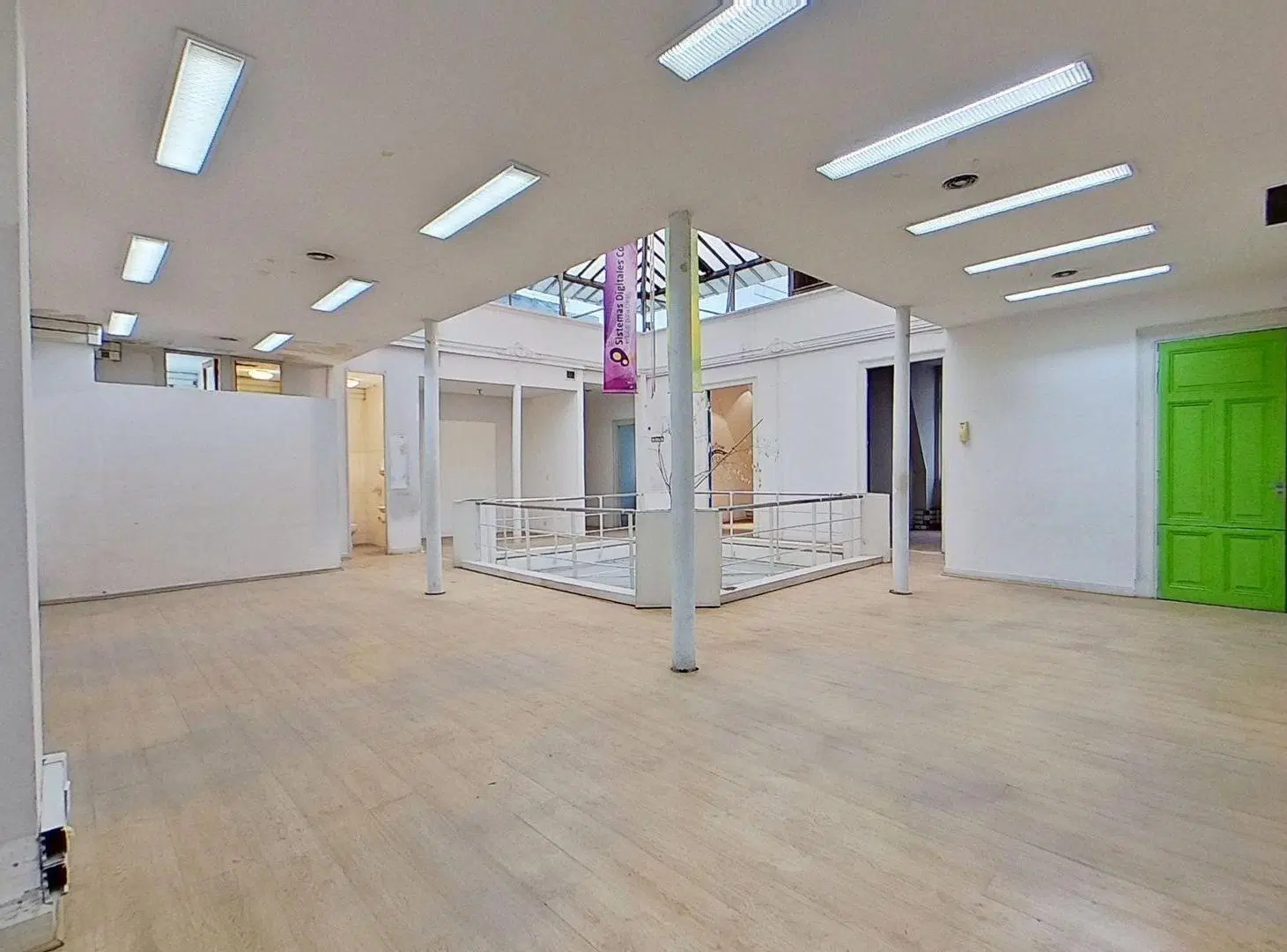OFICINA VENTA  EN MONSERRAT DE 186 m² 4