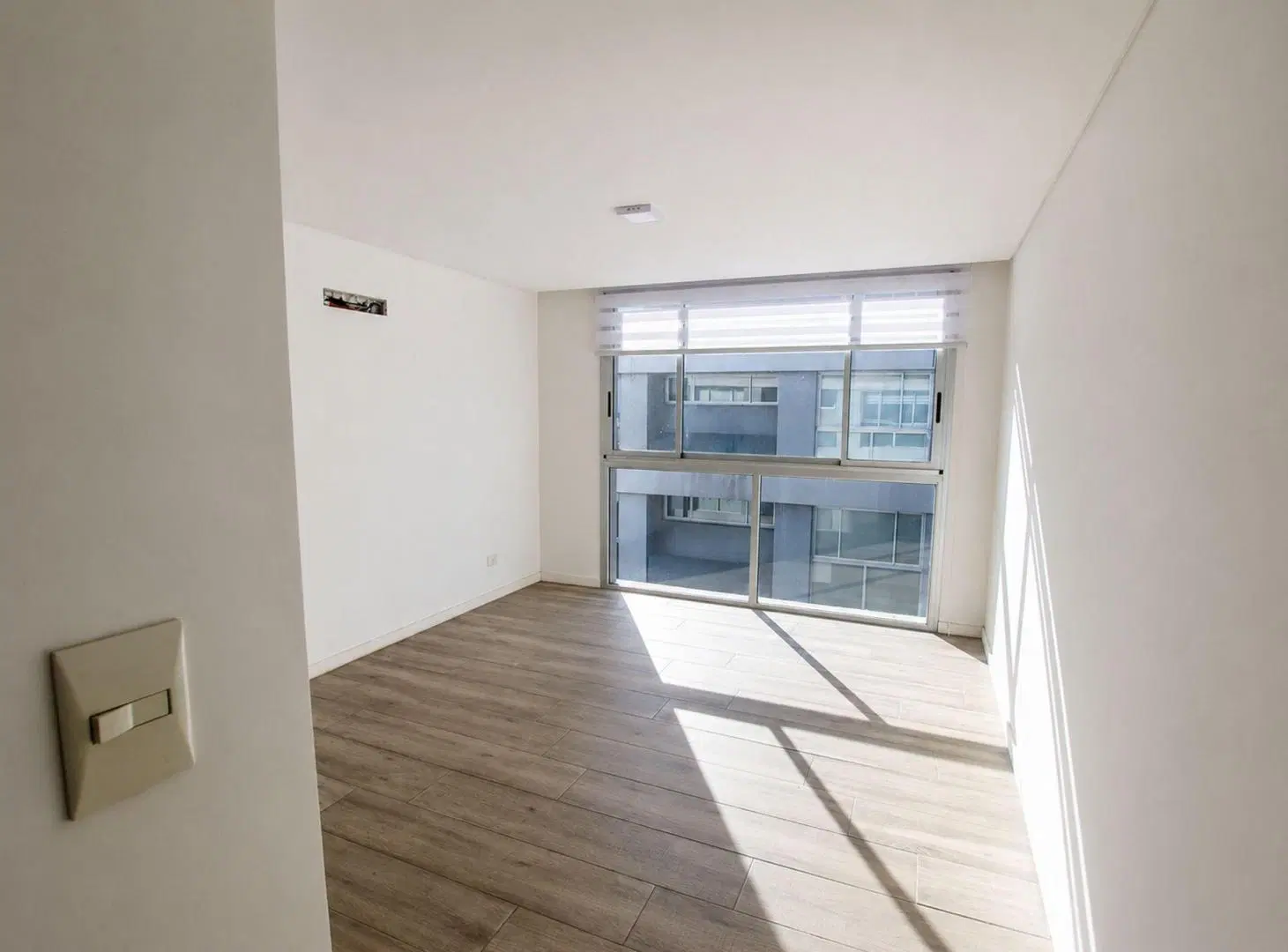 DEPARTAMENTO VENTA ADROGUE 5 AMB EN DOS PLANTAS 2