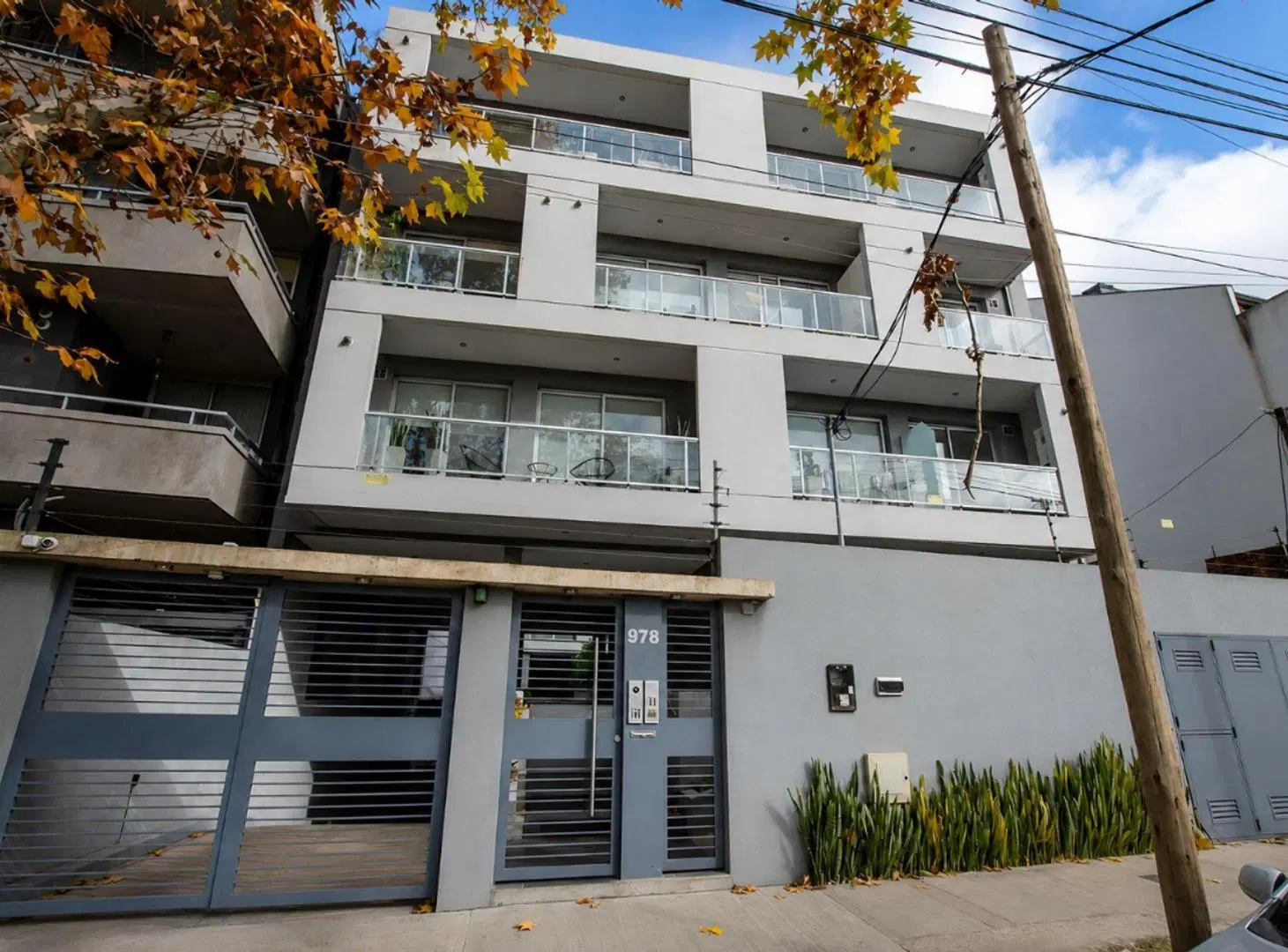 DEPARTAMENTO VENTA ADROGUE 5 AMB EN DOS PLANTAS 3