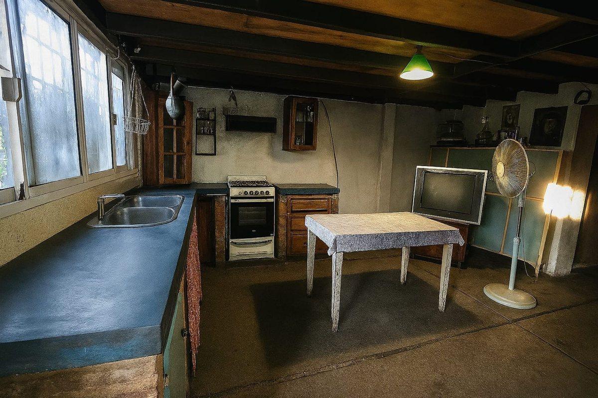 LOCAL EN VENTA EN MONTE GRANDE CON CASA 2AMB