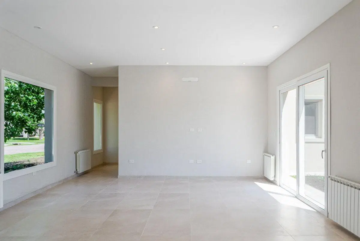 CASA EN ALQUILER 4 AMBIENTES EN FINCAS SPORTING 4