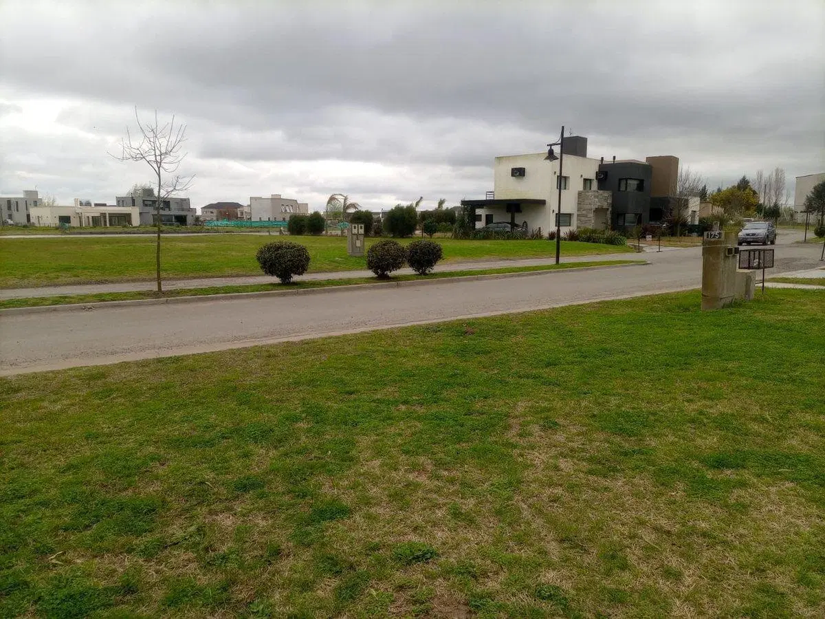 LOTE EN VENTA EN SAN VICENTE, BARRIO SAN LUCAS 3