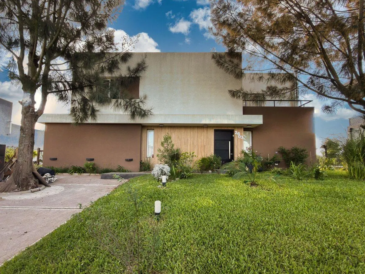 CASA EN VENTA 4 AMBIENTES SANTA RITA LOTE INTERNO 4