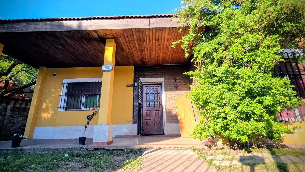 Casa en Venta Centro de Luis Guillón Apto Credito 3