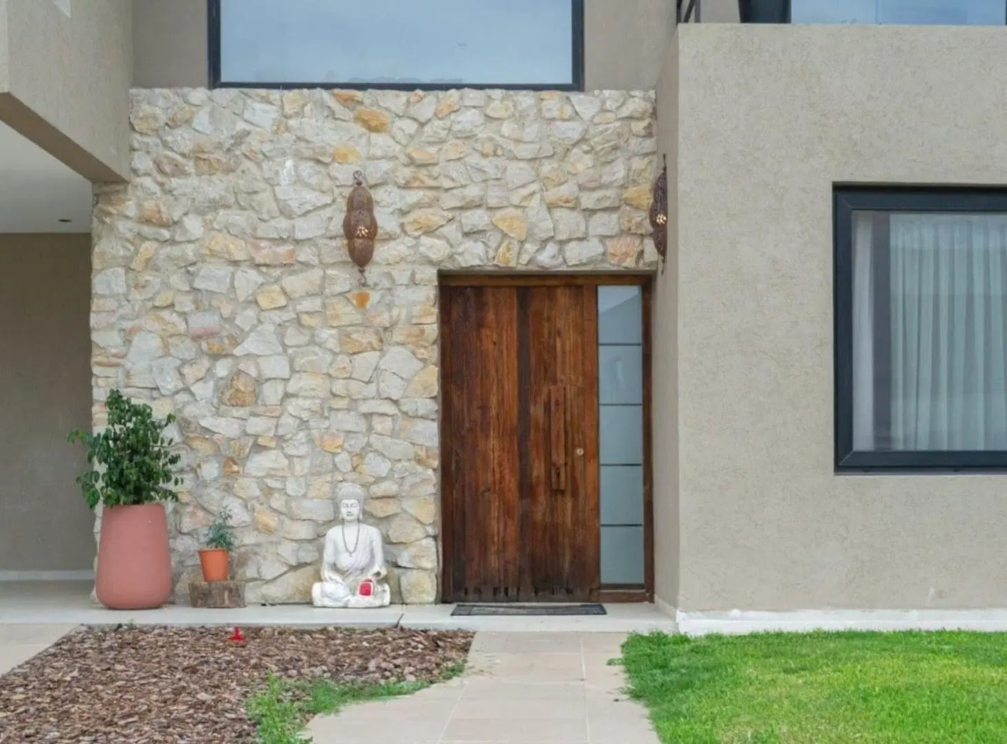 CASA EN VENTA TERRALAGOS EZEIZA 5 AMBIENTES 3