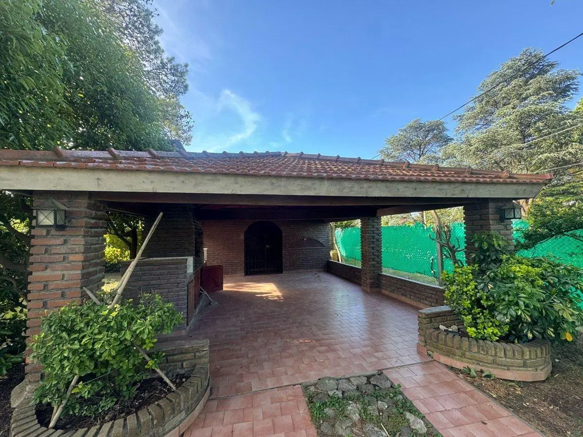 CASA QUINTA EN VENTA LA UNION EZEIZA CON PILETA 3