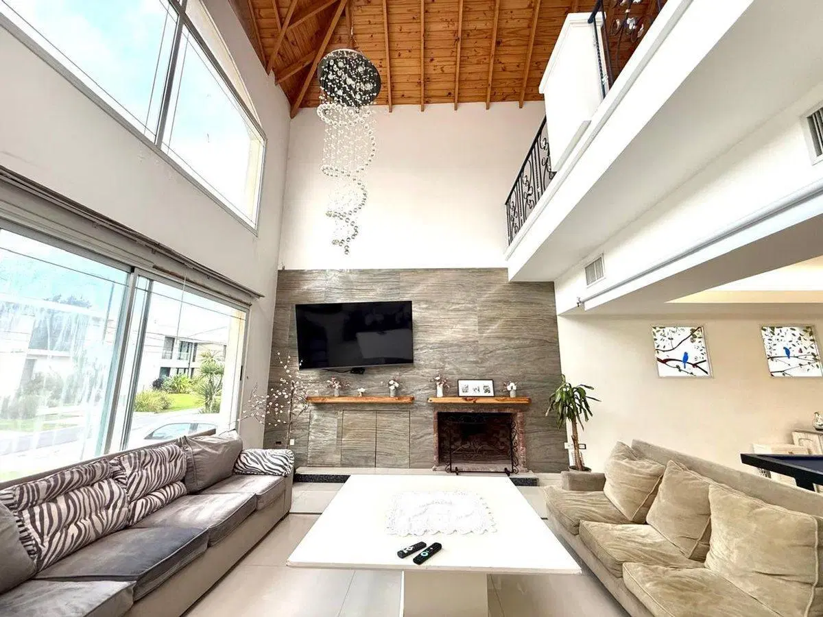 CASA EN VENTA EN EL VENADO LAGUNA EN CANNING 4