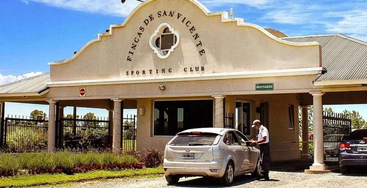 TERRENO EN VENTA FINCAS DE SAN VICENTE FONDO GOLF 8