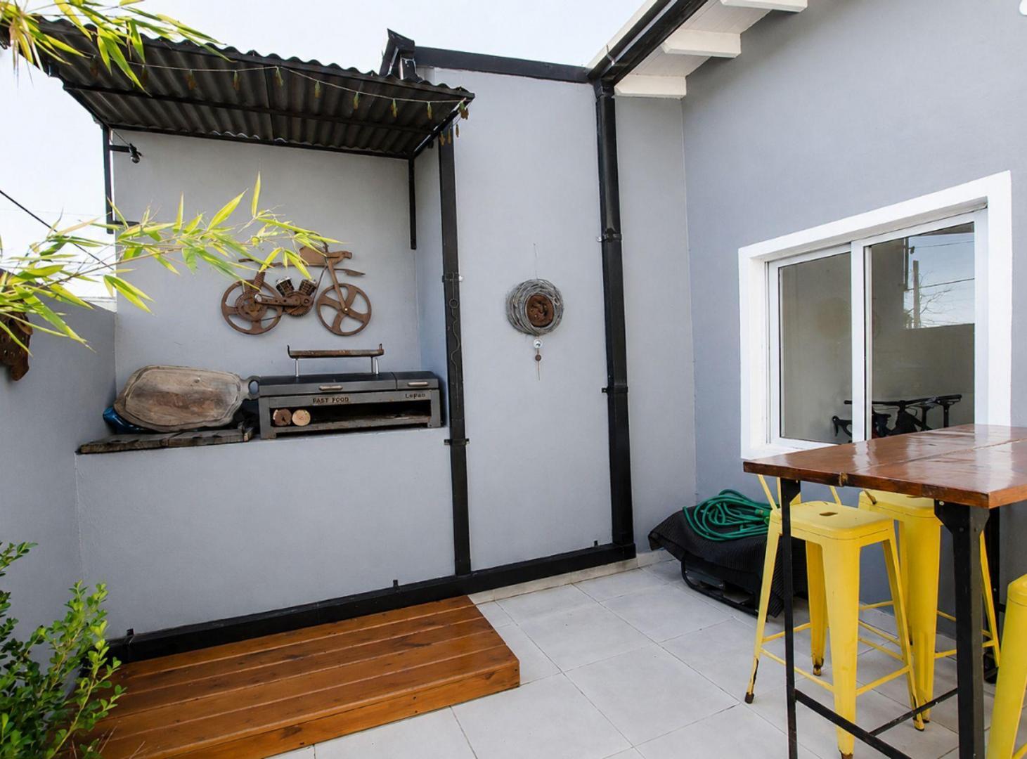PH EN VENTA TURDERA 3 AMBIENTES CON PATIO
