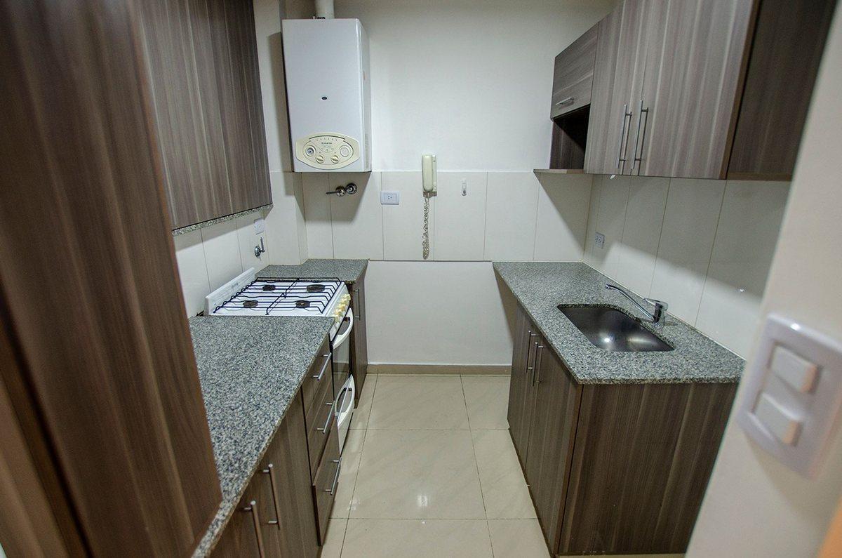 Foto de DEPARTAMENTO VENTA LOMAS DE ZAMORA 3 AMB CON PATIO, imagen 3