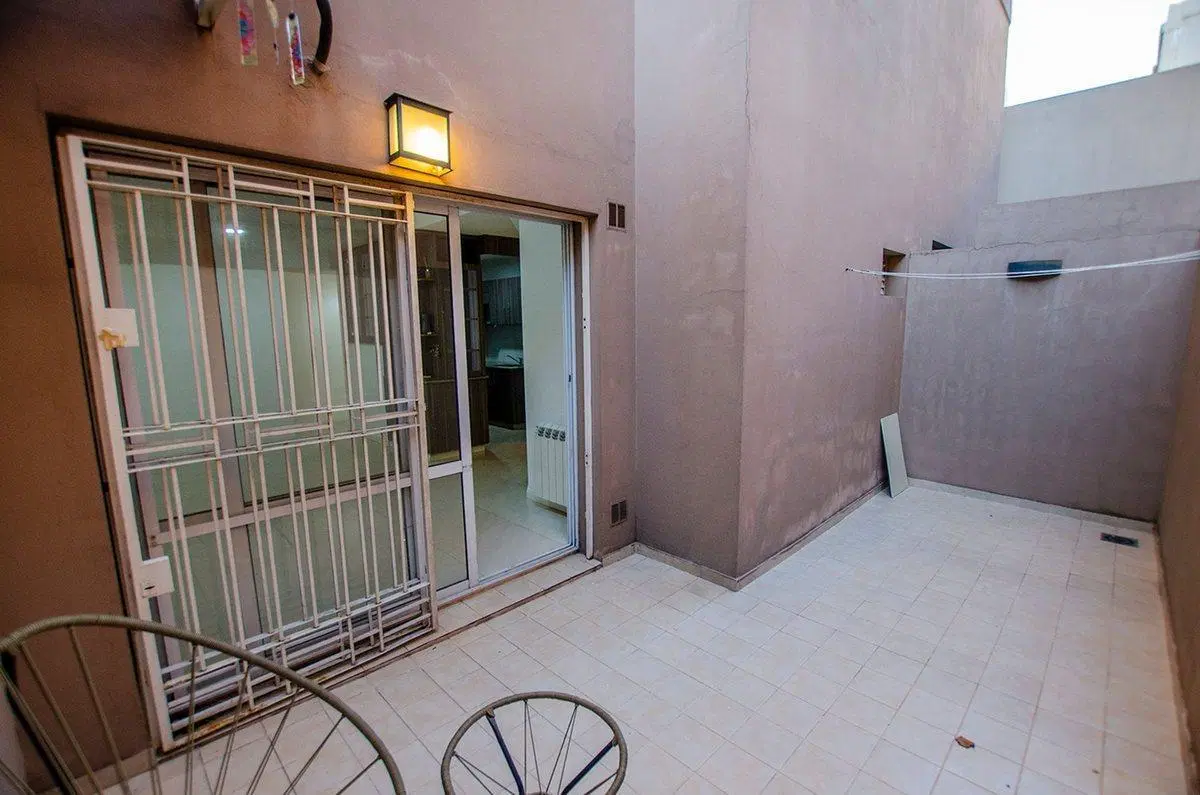 DEPARTAMENTO VENTA LOMAS DE ZAMORA 3 AMB CON PATIO 4