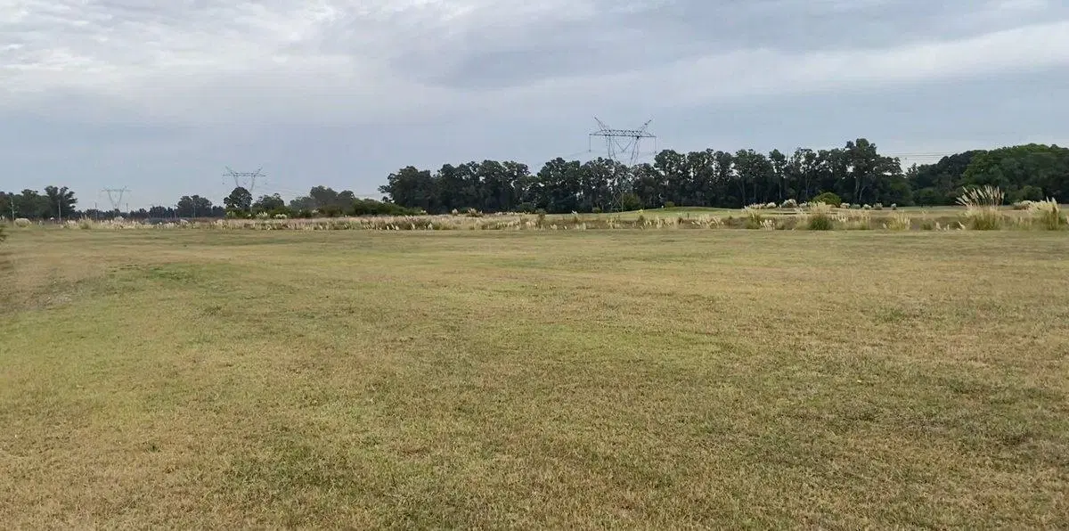 TERRENO EN  VENTA ESTANCIA VILLA MARIA EZEIZA 4