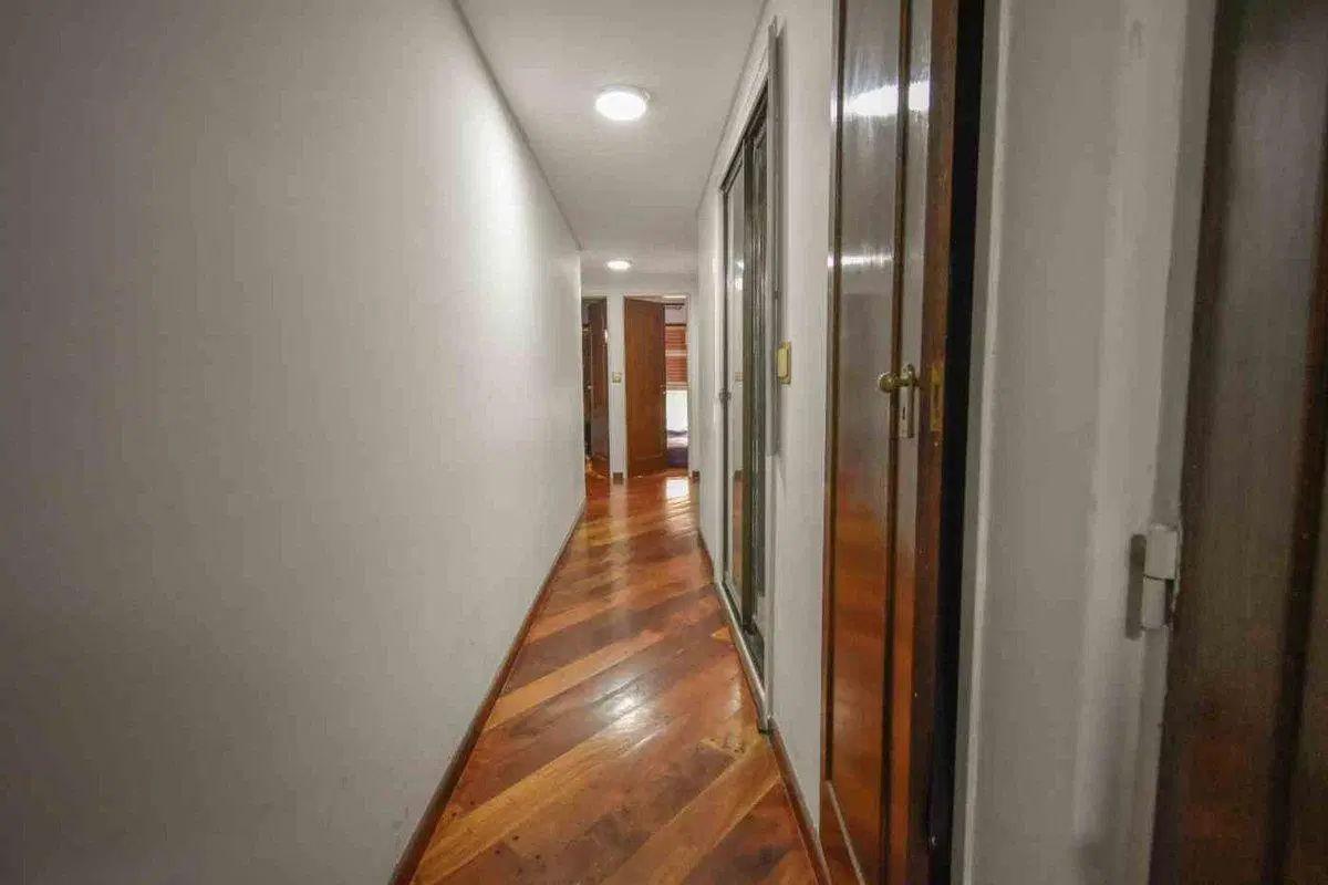 VENTA DE DEPARTAMENTO EN BELGRANO 5 AMBIENTES 4