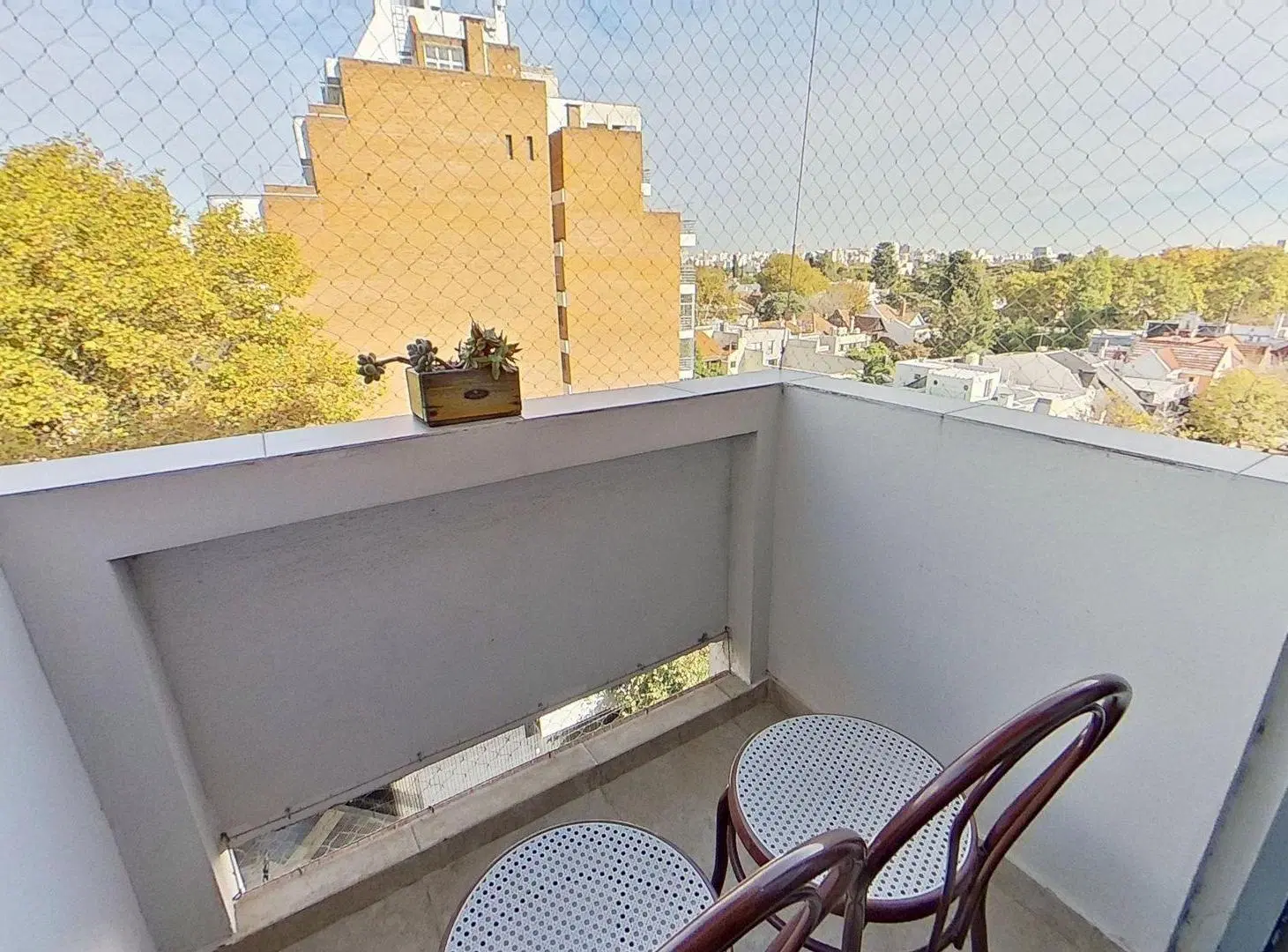 DEPARTAMENTO 4 AMB BELGRANO C/ COCHERA Y BAULERA 3