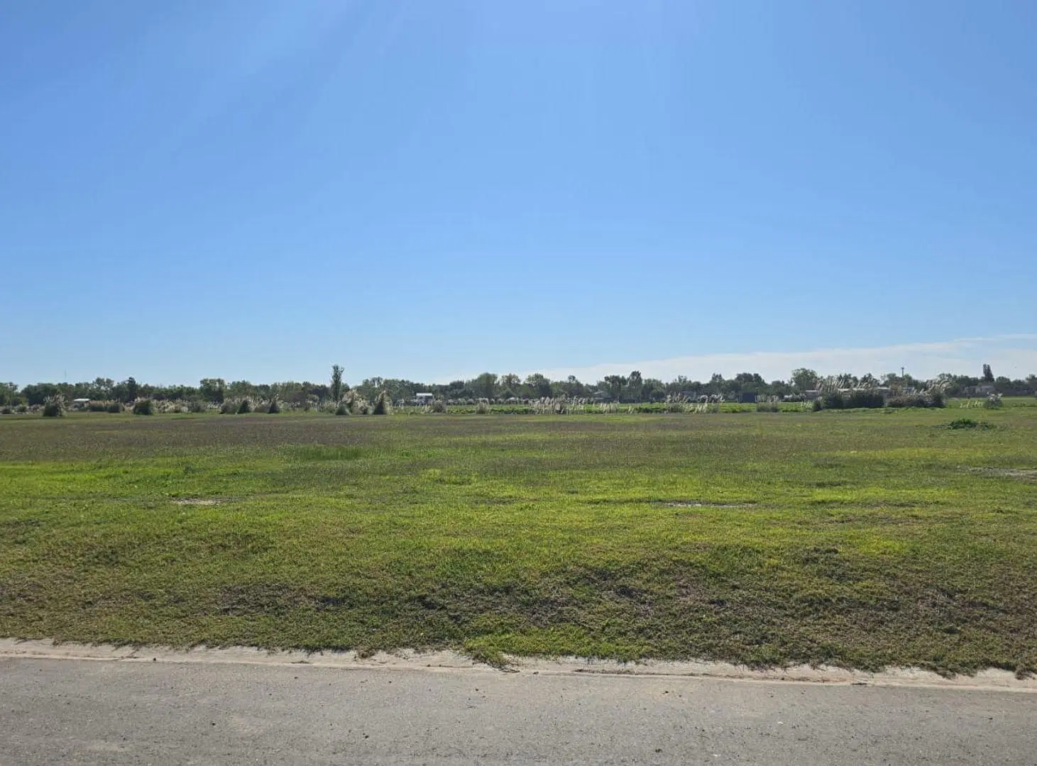 LOTE  EN VENTA TERRALAGOS EZEIZA FONDO LIBRE 6