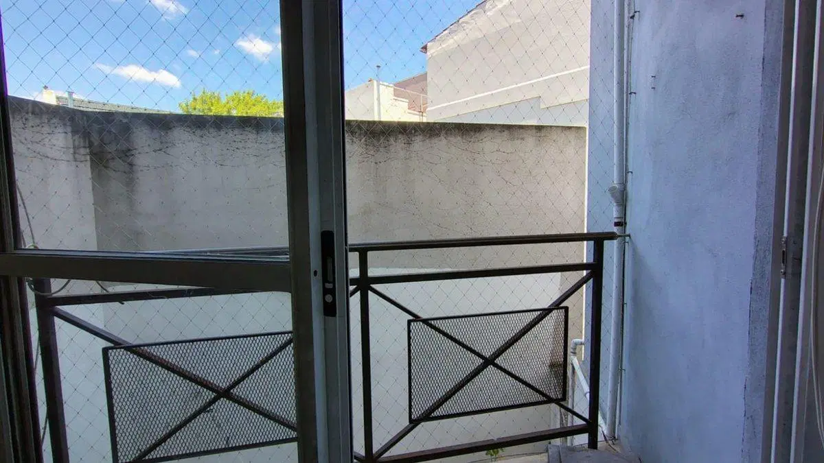 ALQUILER DE DEPARTAMENTO MONOAMBIENTE EN DEVOTO 2