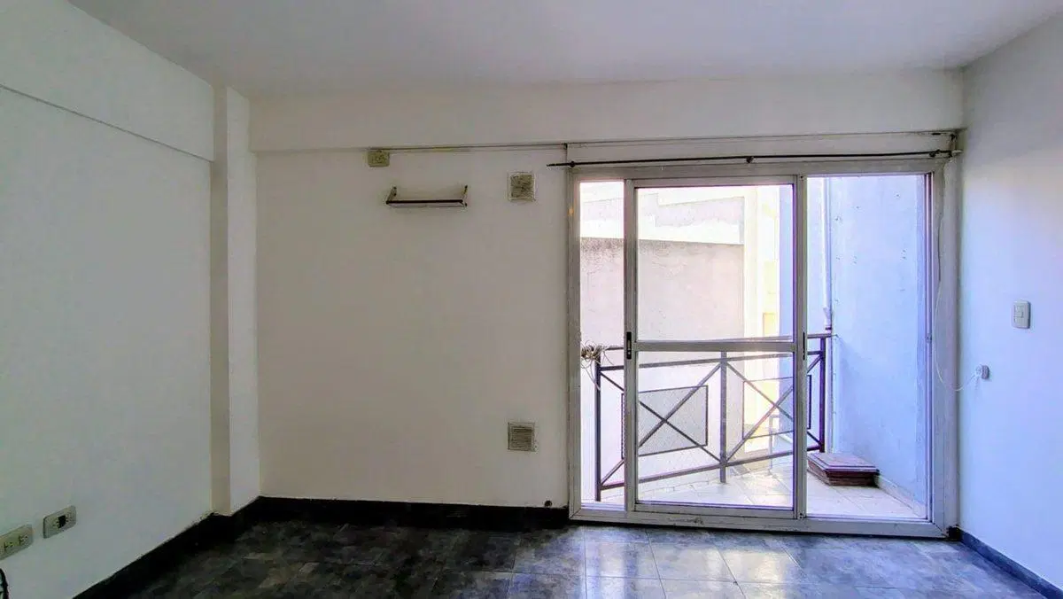 ALQUILER DE DEPARTAMENTO MONOAMBIENTE EN DEVOTO 3