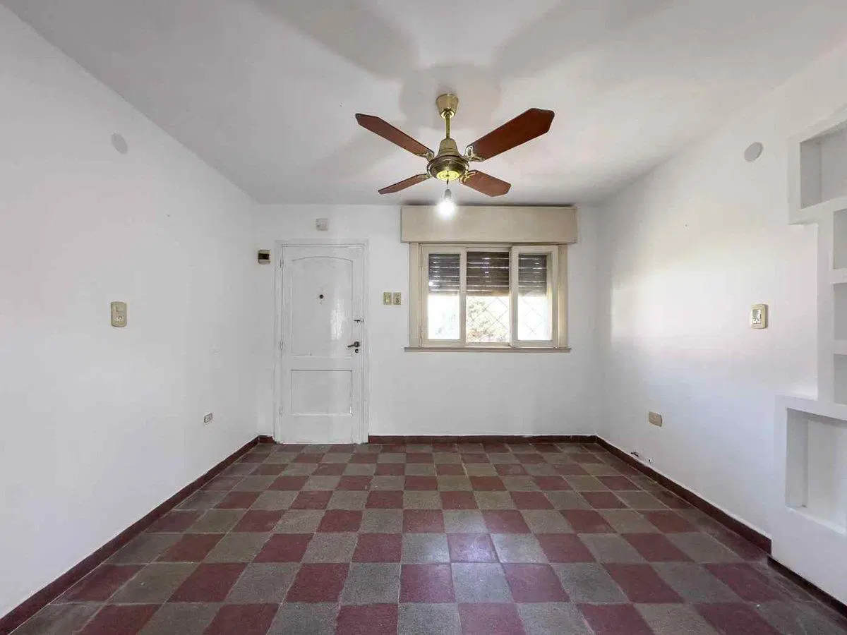 CASA EN VENTA 3 AMBIENTES EN LONGCHAPS 4