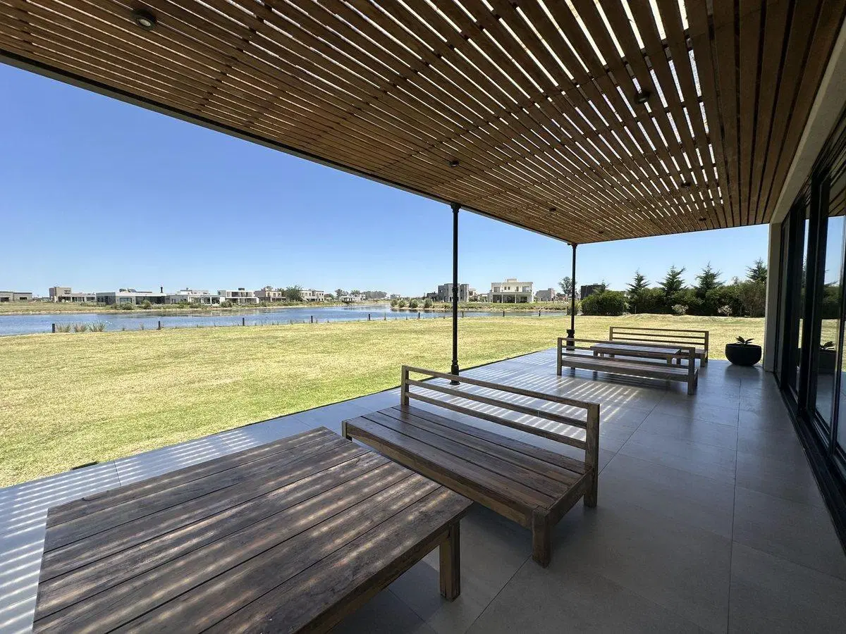 TERRENO EN VENTA EN SANTA CLARA AL SUR - INTERNO 8