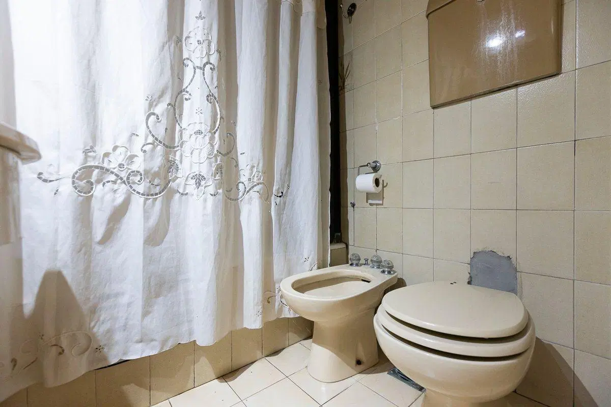 CASA EN VENTA EN JAGUEL 5 AMBIENTES APTA CREDITO 5