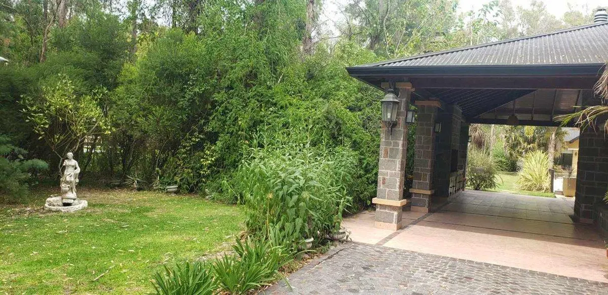 CASA QUINTA EN VENTA LOS BOSQUECITOS BRANDSEN 3