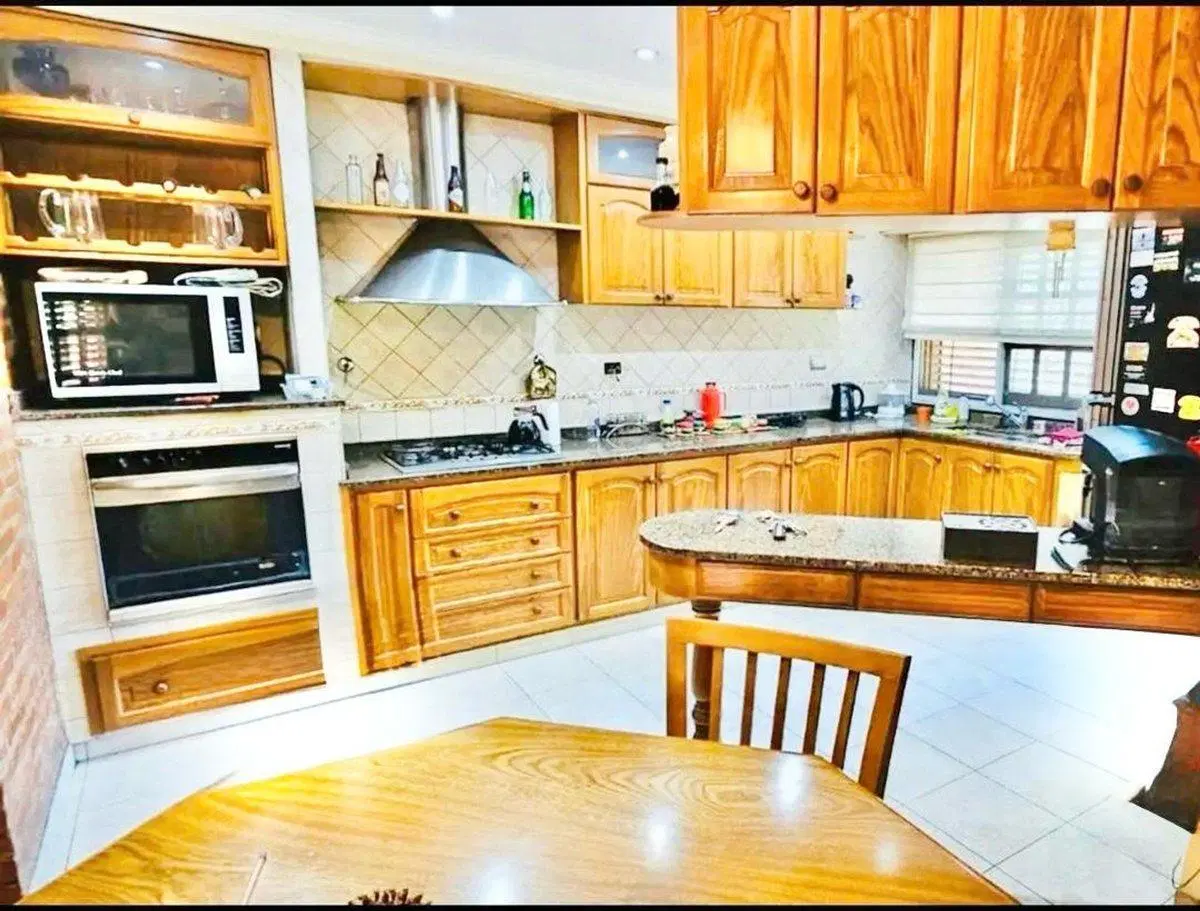 VENDE CASA C/EXCELENTE UBICACIÓN APTA CRÉDITO 5
