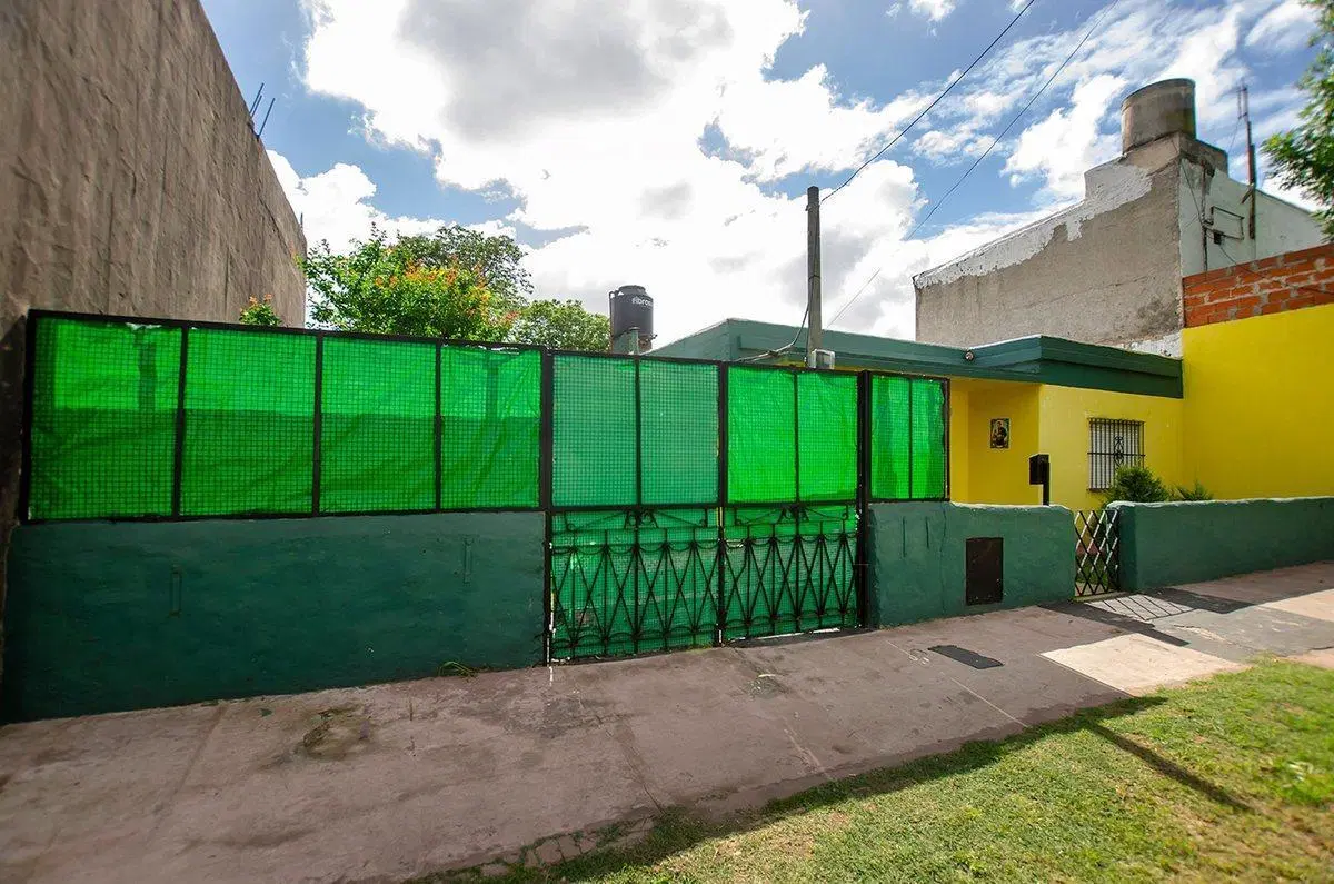CASA EN VENTA EN MONTE GRANDE SOBRE LOTE DE 220 M2 5