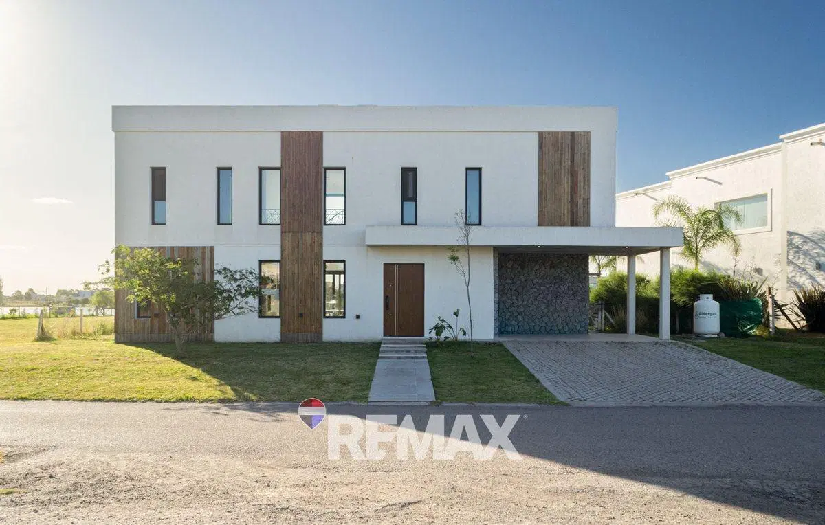 CASA EN VENTA CRUZ DEL SUR 5 AMBIENTES A LA LAGUNA 8