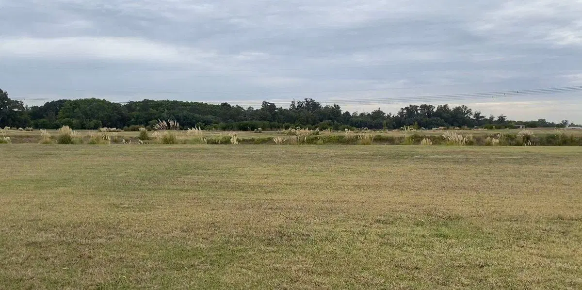 TERRENO EN  VENTA ESTANCIA VILLA MARIA EZEIZA 4