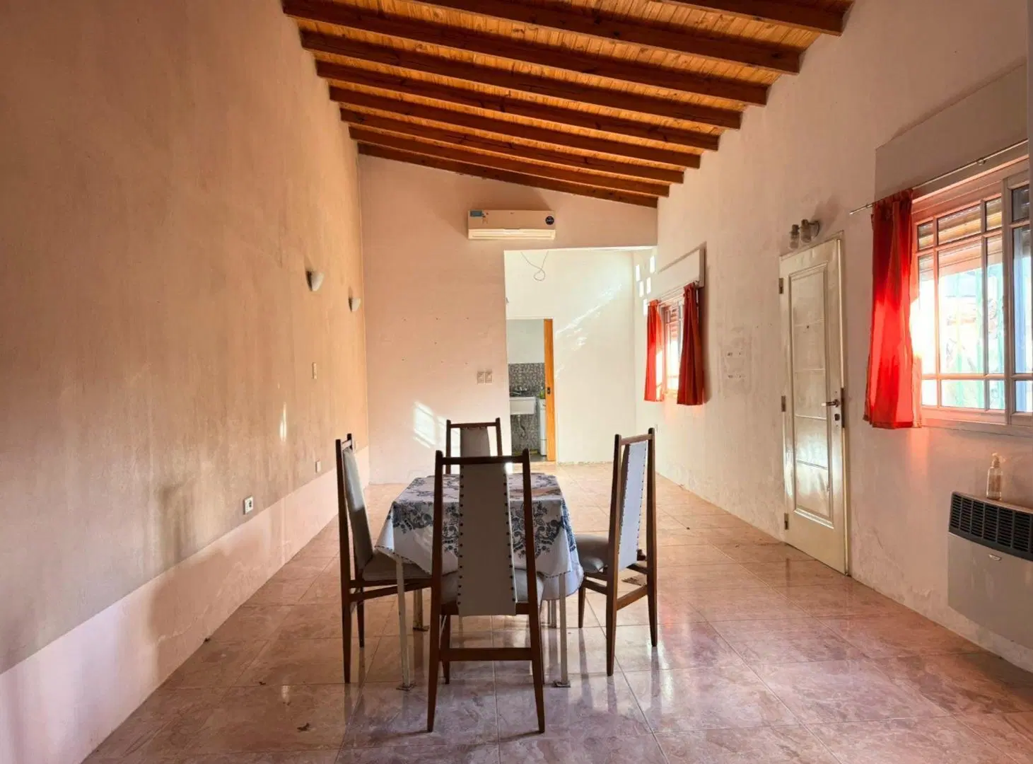 CASA EN VENTA 4 AMBIENTES EN LONGCHAMPS 5
