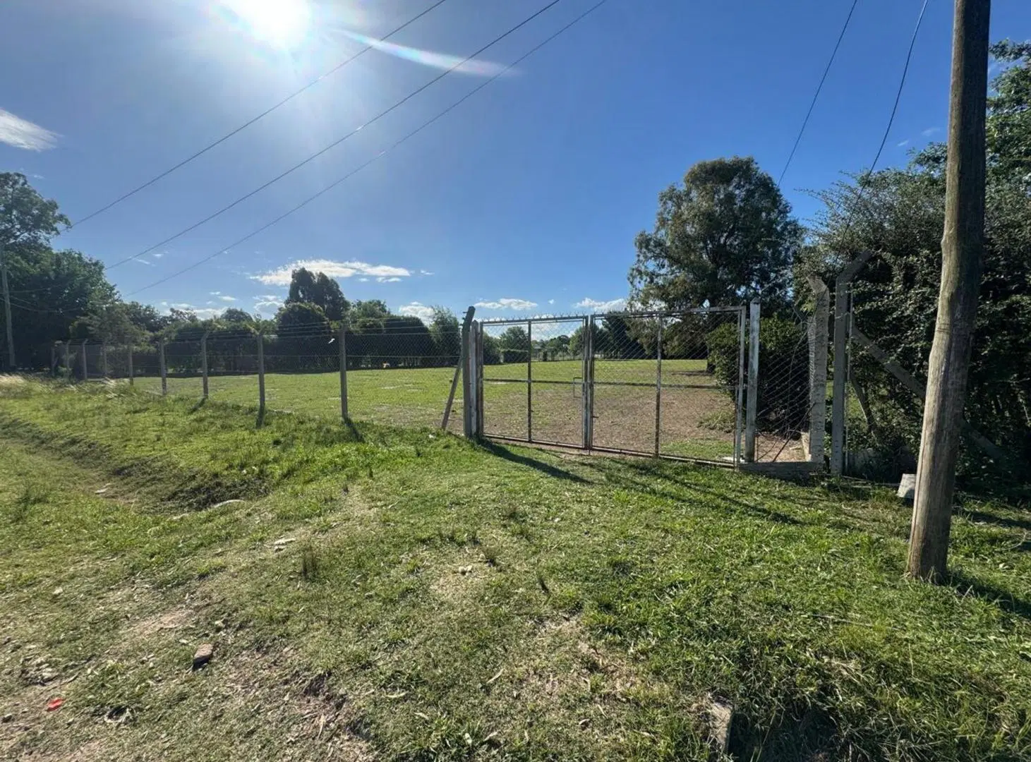 TERRENO EN VENTA C. SPEGAZZINI BARRIO LAS LOMAS 4