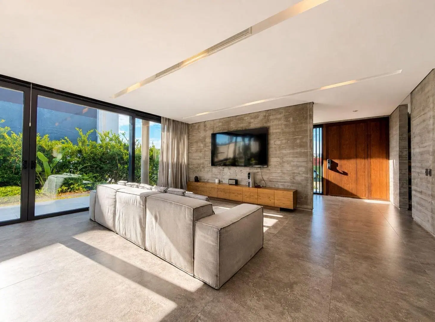 CASA EN VENTA TERRALAGOS EZEIZA A LA LAGUNA 3