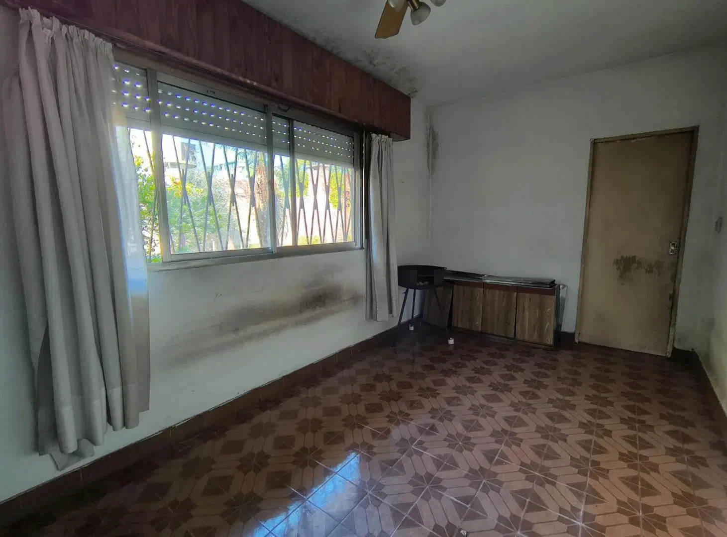 CASA EN VENTA EN LANUS 4