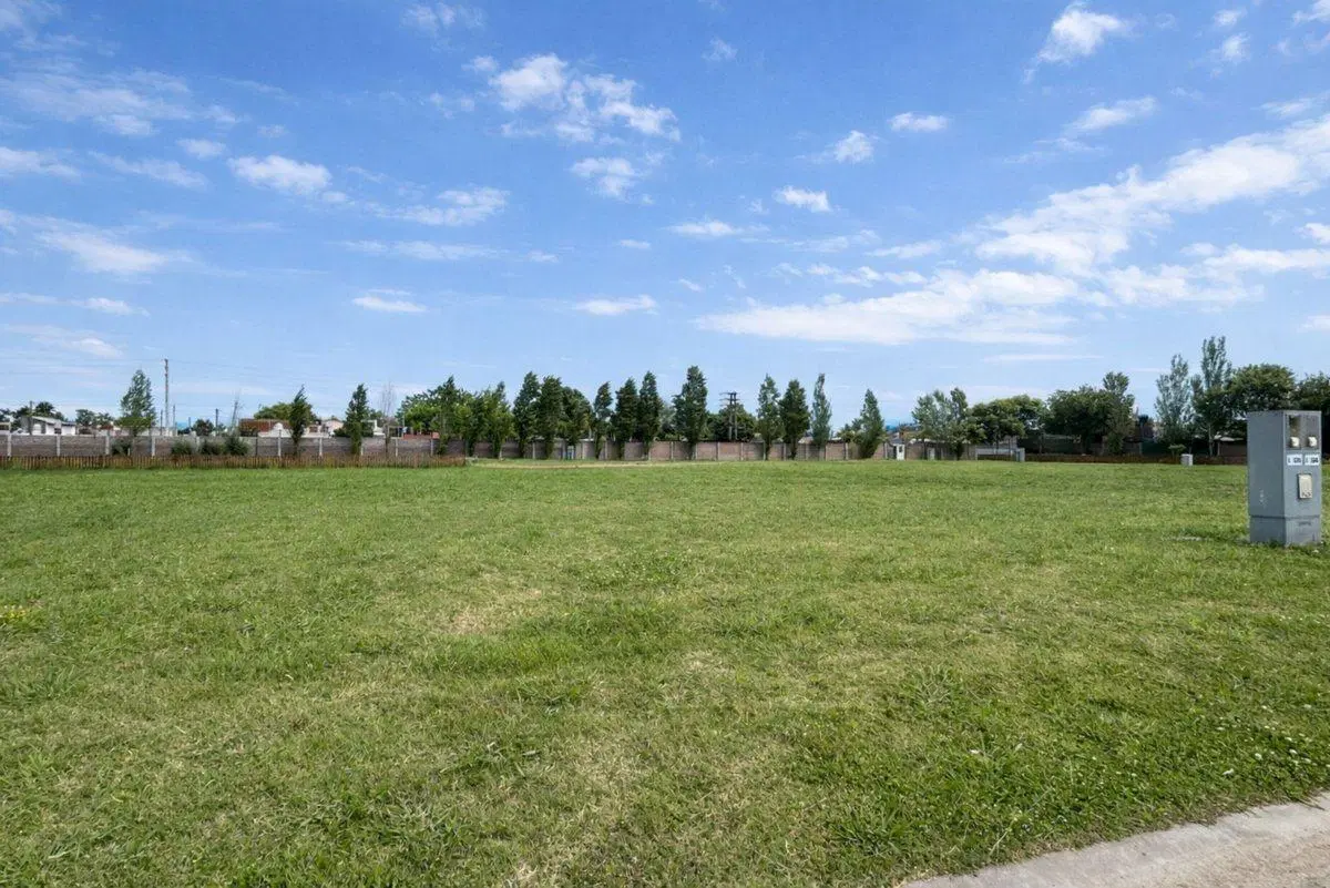 TERRENO LOTE VENTA SAINT JOSEPH LONGCHAMPS 4